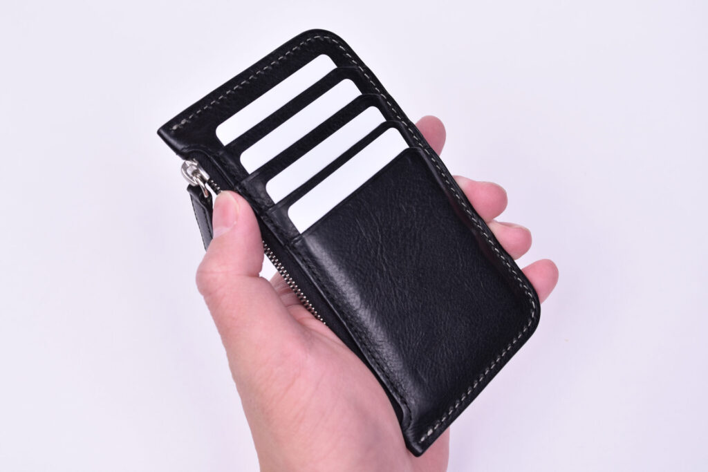 review-tsuchiya-kaban-urbano-zip-card-case-card-pocket