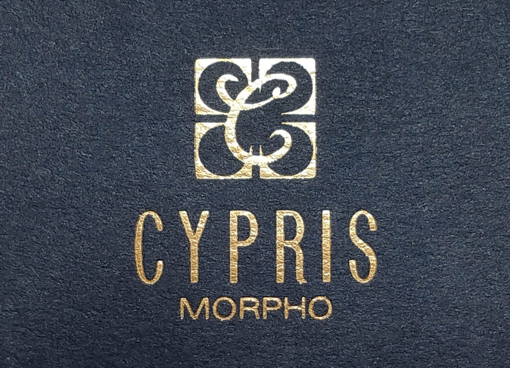 review-cypris-compact-all-in-bridle-leather-and-ruga-shoulder-card-logo