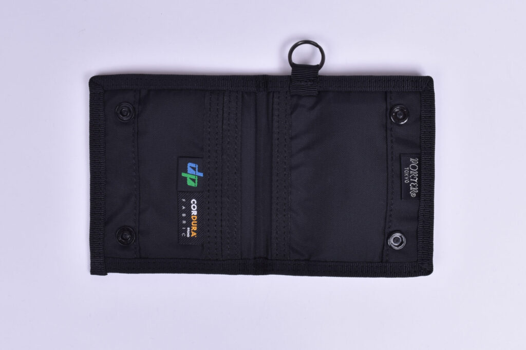 review-porter-hybrid-wallet-737-17828-open-view