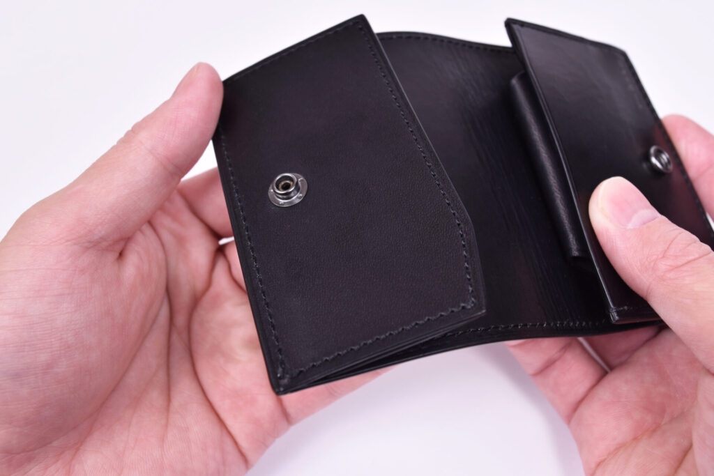 review-yuhaku-minimal-wallet-yff191-leather-inside
