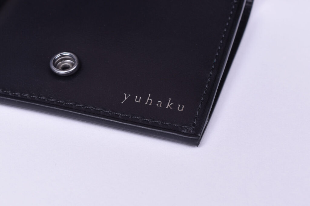 review-yuhaku-minimal-wallet-yff191-logo